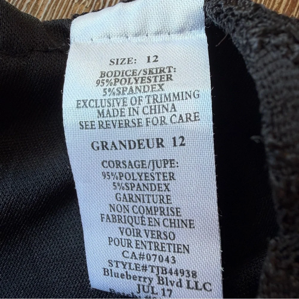 3/27$ Blueberi Boulevard Black and Gold Lace Kids Dress size 12 - Picture 6 of 12